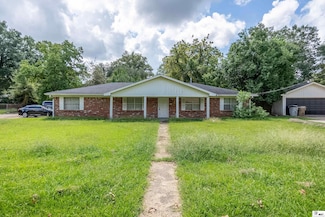 20 Elmwood Dr, Monroe, LA 71203