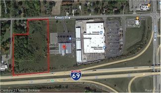 7360 E Court St, Davison, MI 48423