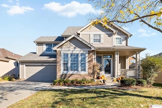 9407 S 27th St, Bellevue, NE 68147