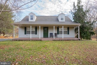 2995 Seisholtzville Rd, Macungie, PA 18062