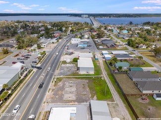 523 Ohio Ave, Lynn Haven, FL 32444
