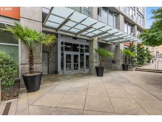 1926 W Burnside St Unit 301, Portland, OR 97209