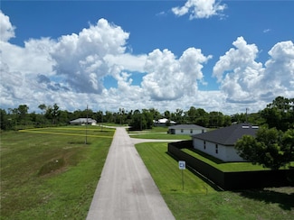 2355 NE 43 Ln, Cape Coral, FL 33909