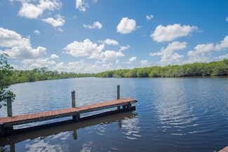 541 SW South River Dr Unit 205, Stuart, FL 34997