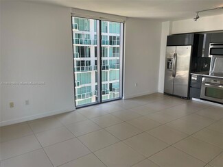 31 SE 6th St Unit 1402, Miami, FL 33131