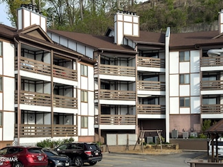 616 Turkey Nest Rd Unit 306, Gatlinburg, TN 37738