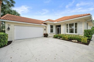 621 Rosa Ct, Palm Beach Gardens, FL 33410