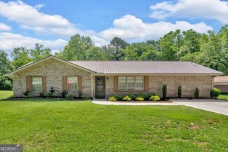 10 Shadow Ln, Cartersville, GA 30120