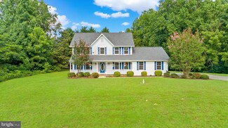 6545 Breezy Knoll Ln, Huntingtown, MD 20639