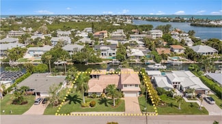 520 74th St Unit 1, Holmes Beach, FL 34217