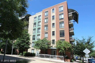 1200 N Hartford St Unit 411, Arlington, VA 22201