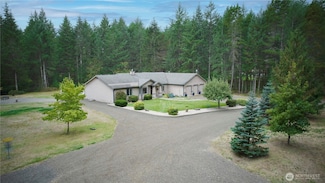 4843 SW Daisy St, Port Orchard, WA 98367