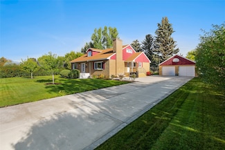 825 College Ave, Deer Lodge, MT 59722