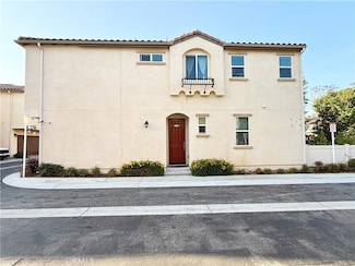 9758 N Abrego Ct, Panorama City, CA 91402