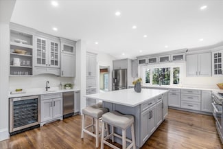 61 Manchester St, Nashua, NH 03064
