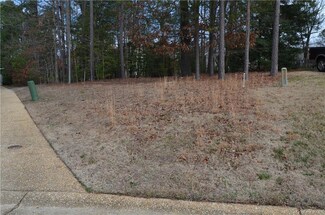 4212 Haymarket Ln, Williamsburg, VA 23188