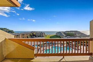 16 Seascape Resort Dr, Aptos, CA 95003