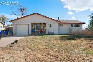 77 Steven Dr, Colorado Springs, CO 80911