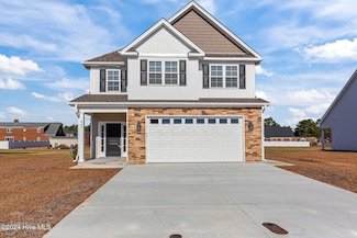 847 Mulligan Dr, Ayden, NC 28513