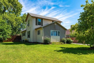 501 E Swihart St, Columbia City, IN 46725