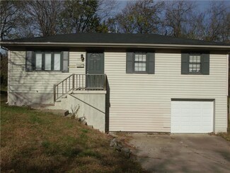 7900 E 103rd Terrace, Kansas City, MO 64134