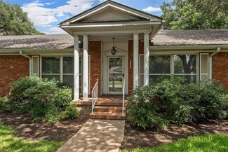 5100 Lake Arrowhead Dr, Waco, TX 76710