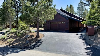 13596 Hillside Dr, Truckee, CA 96161