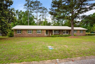 502 Inlet Rd, Eufaula, AL 36027