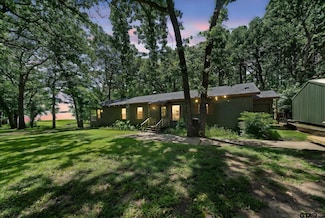 10351 County Road 4101, Frankston, TX 75763