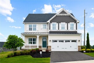 201 Dior Dr, Zelienople, PA 16063
