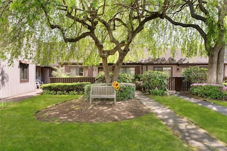 51 Strathmore Gate Dr, Stony Brook, NY 11790