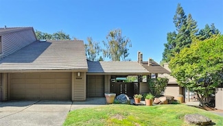 7639 Green Heron Ln, Fair Oaks, CA 95628