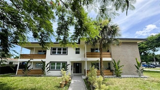 2200 NE 173rd St, North Miami Beach, FL 33160