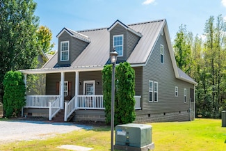 3 Frank Fwy, Iuka, MS 38852
