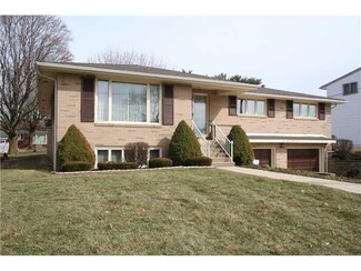 128 N Pittsburgh St, Zelienople, PA 16063