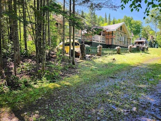 117 Tower Rd, Hovland, MN 55606