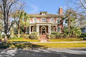 58 Woodford St, Daniel Island, SC 29492