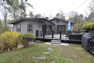 69 Engleside Terrace, Sandy Hook, CT 06482