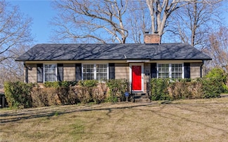742 S Westview Dr, Winston Salem, NC 27103