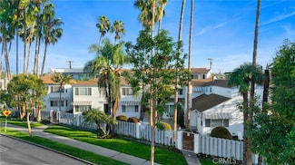 5120 E Livingston Dr, Long Beach, CA 90803