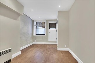404 E 88th St Unit LA, New York, NY 10128