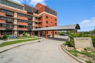 2940 Baltimore Ave Unit 1407, Kansas City, MO 64108