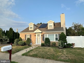 132 Robbins Ave, Ewing, NJ 08638