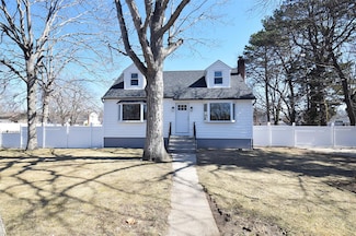 1347 Ferndale Blvd, Central Islip, NY 11722