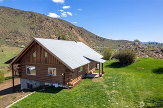 364 E Chewuch Rd, Winthrop, WA 98862