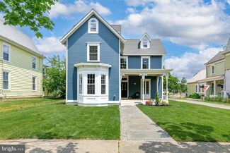 36 Elizabeth St, Pemberton, NJ 08068