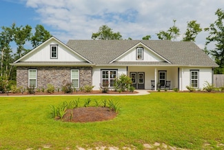 5989 W Lake Dr, Naylor, GA 31641