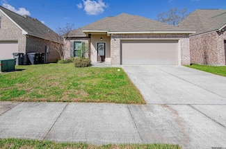 1346 Hickory Creek Dr, Baton Rouge, LA 70816