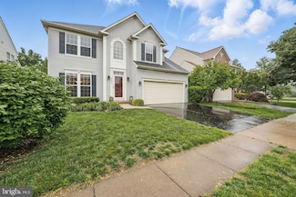 25892 Pinebluff Dr, Chantilly, VA 20152