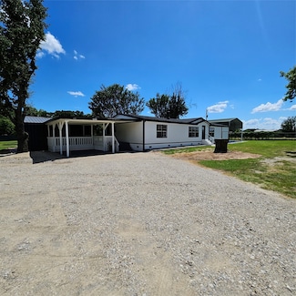 119 J e Woody Rd, Springtown, TX 76082